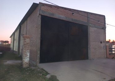 VENDO GALPON A ESTRENAR!!